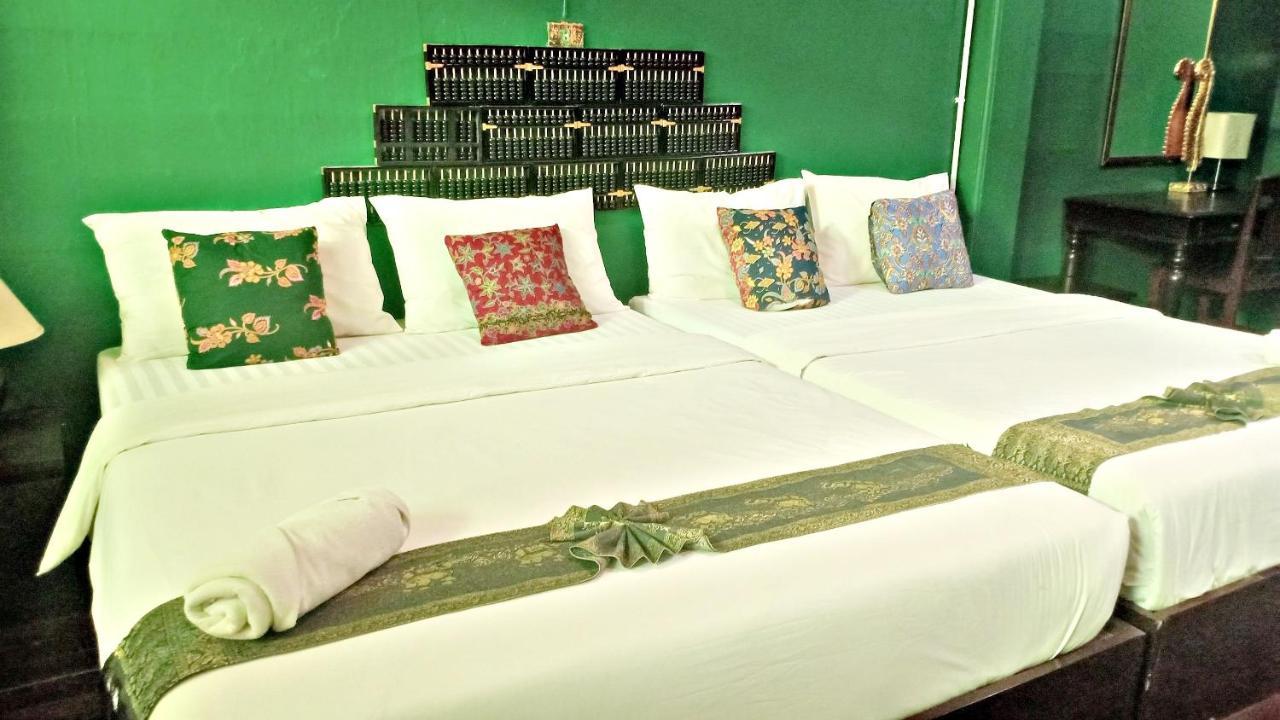 Thaweesuk Heritage Homestay Пхангнга Экстерьер фото