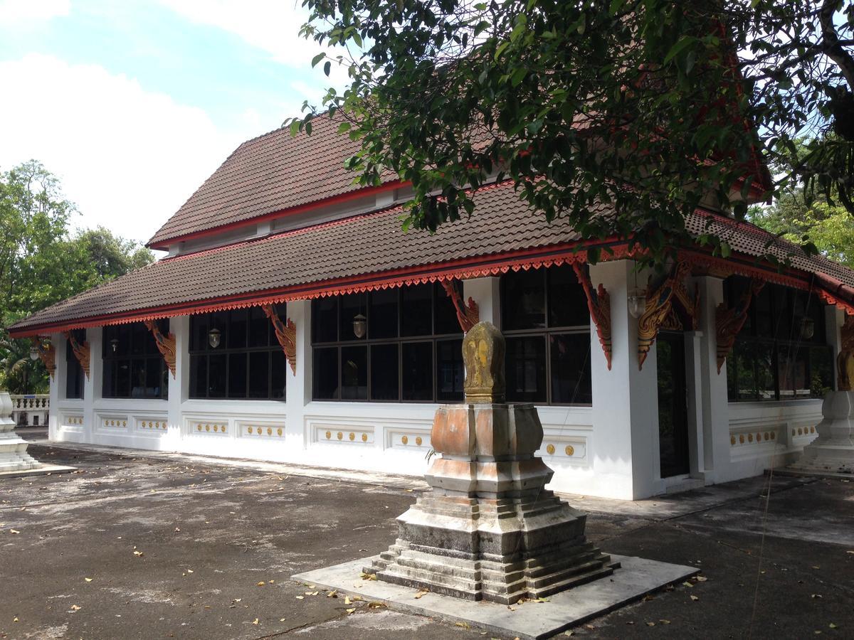 Thaweesuk Heritage Homestay Пхангнга Экстерьер фото