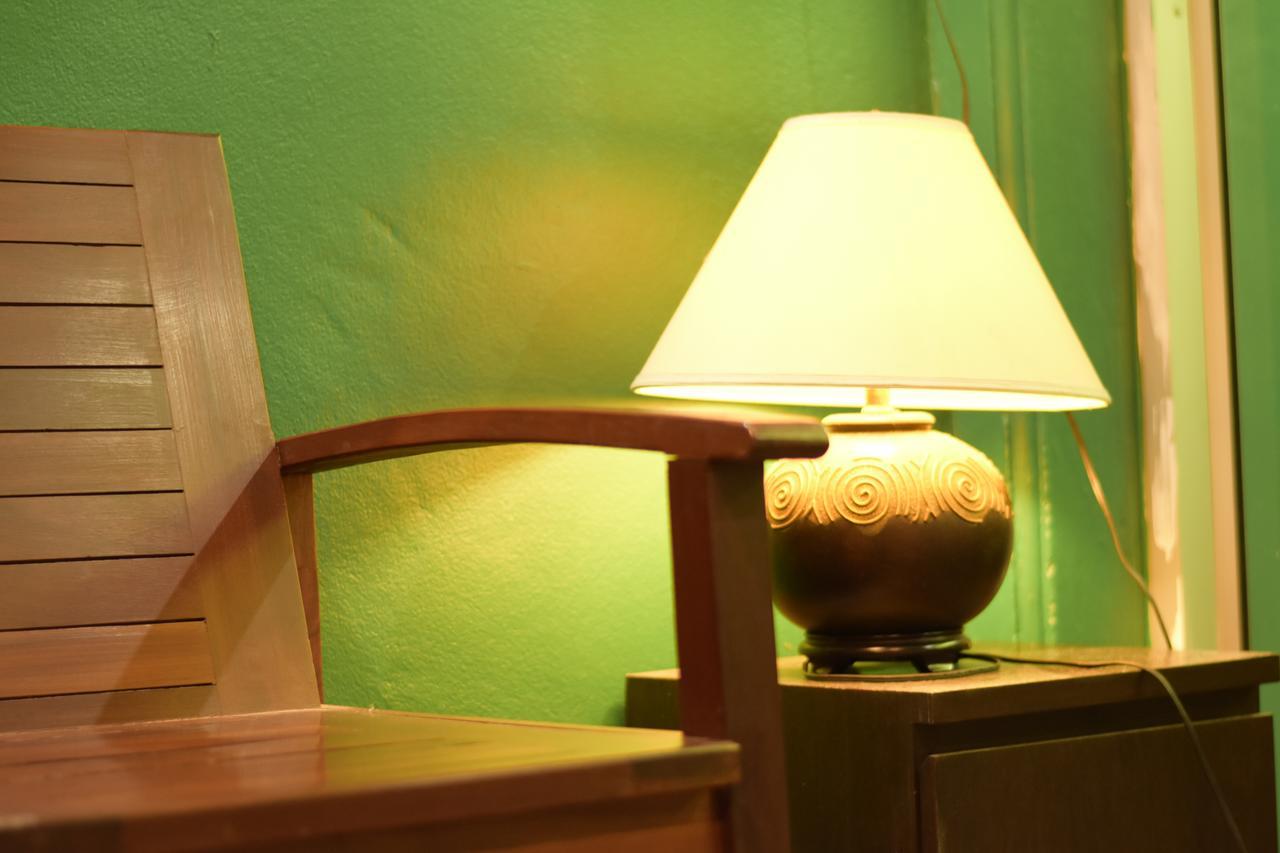 Thaweesuk Heritage Homestay Пхангнга Экстерьер фото